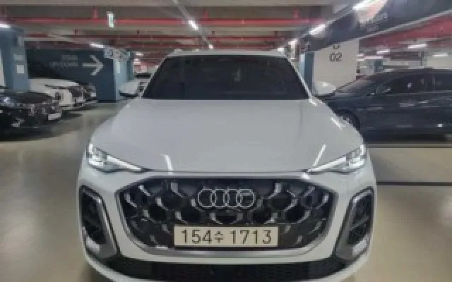 믿을수있는중고차사이트 Q5 (80A) 40 TDI 콰트로 S-라인 매물 사진 6 - 2026/01 3,208km