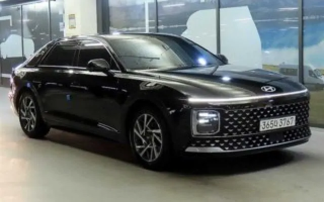 믿을수있는중고차사이트 그랜저 (GN7) 가솔린 2.5 2WD 매물 사진 9 - 2023/04 57,230km